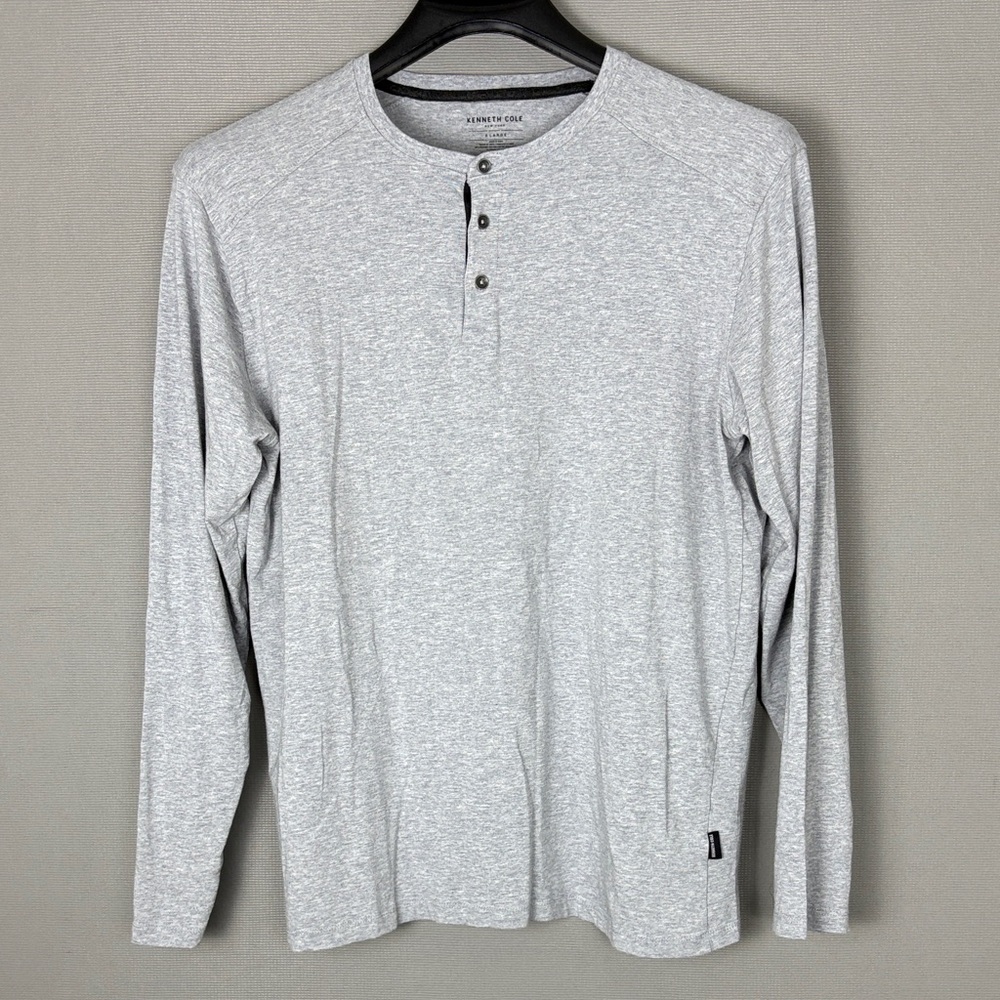 Kenneth Cole Men’s Heather Gray Long Sleeve Henley